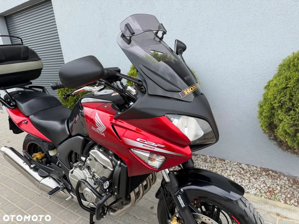 Honda CBF - 10