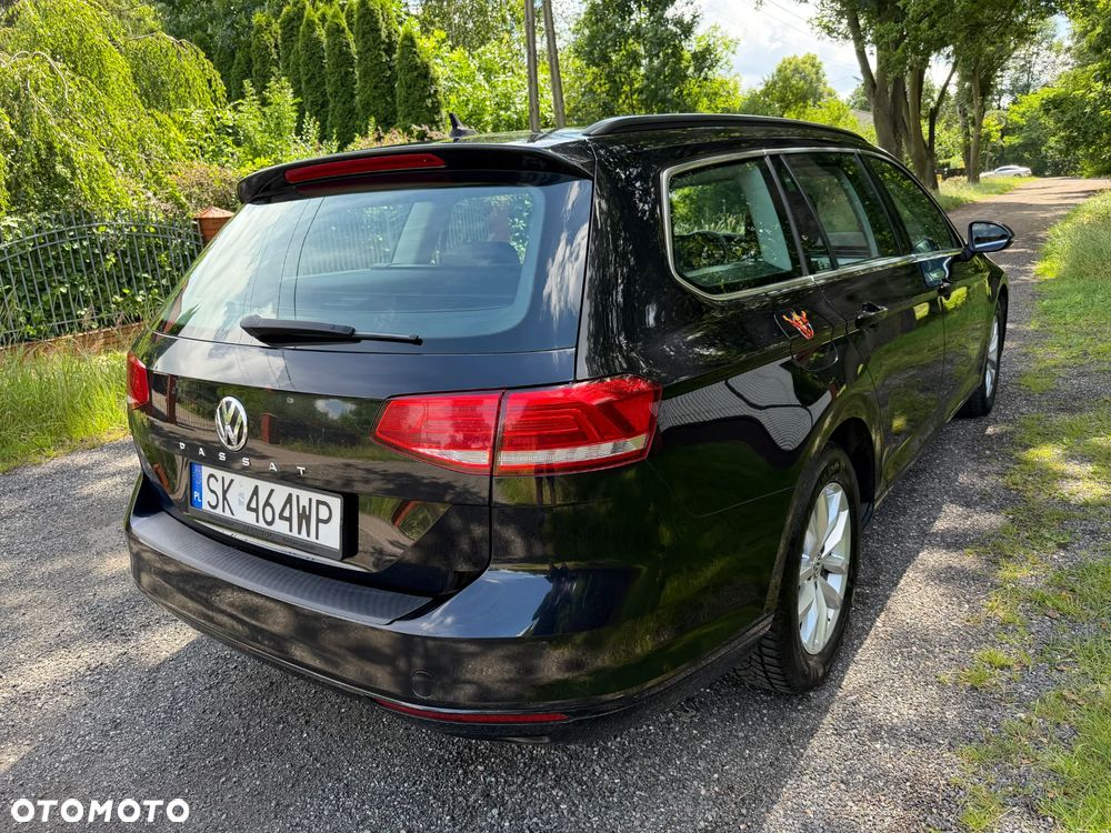 Volkswagen Passat Variant 1.4 TSI BMT ACT Trendline DSG - 11