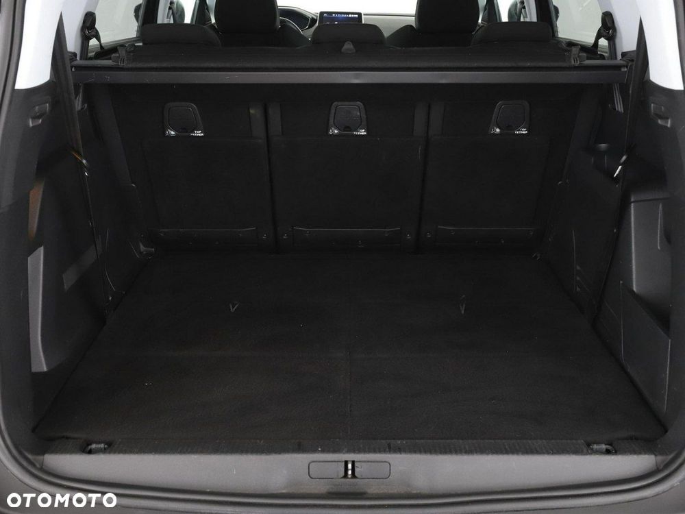 Peugeot 5008 1.2 PureTech Active S&S EAT6 - 20