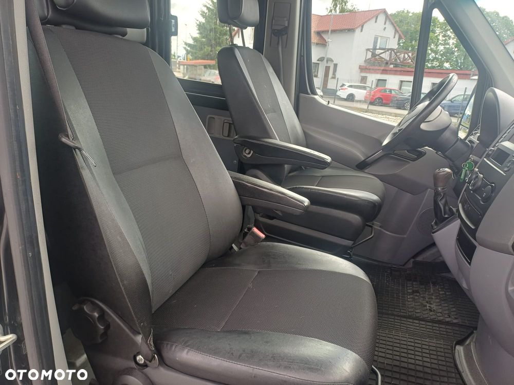 Mercedes-Benz Sprinter - 8