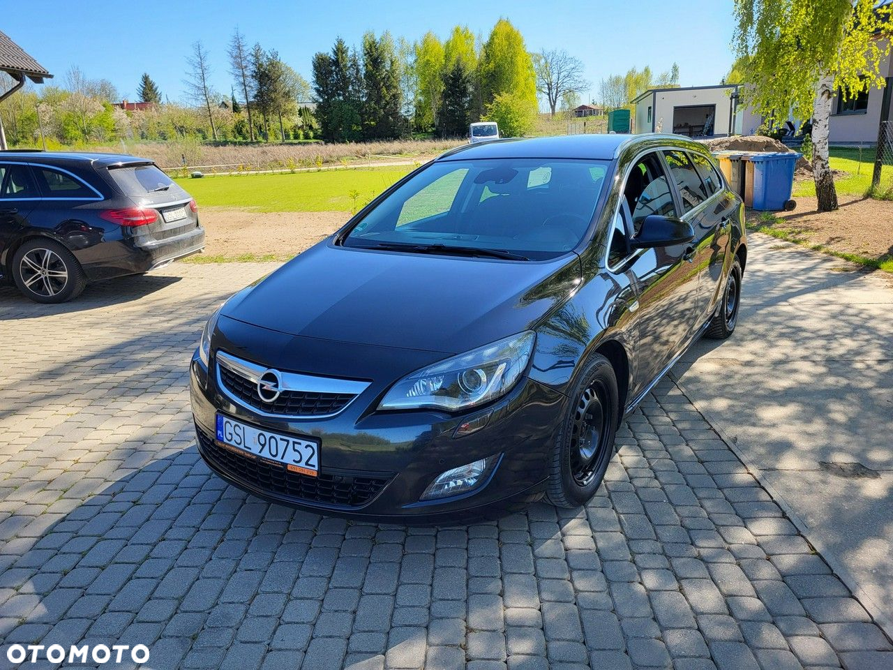 Opel Astra 2.0 CDTI DPF Innovation - 10