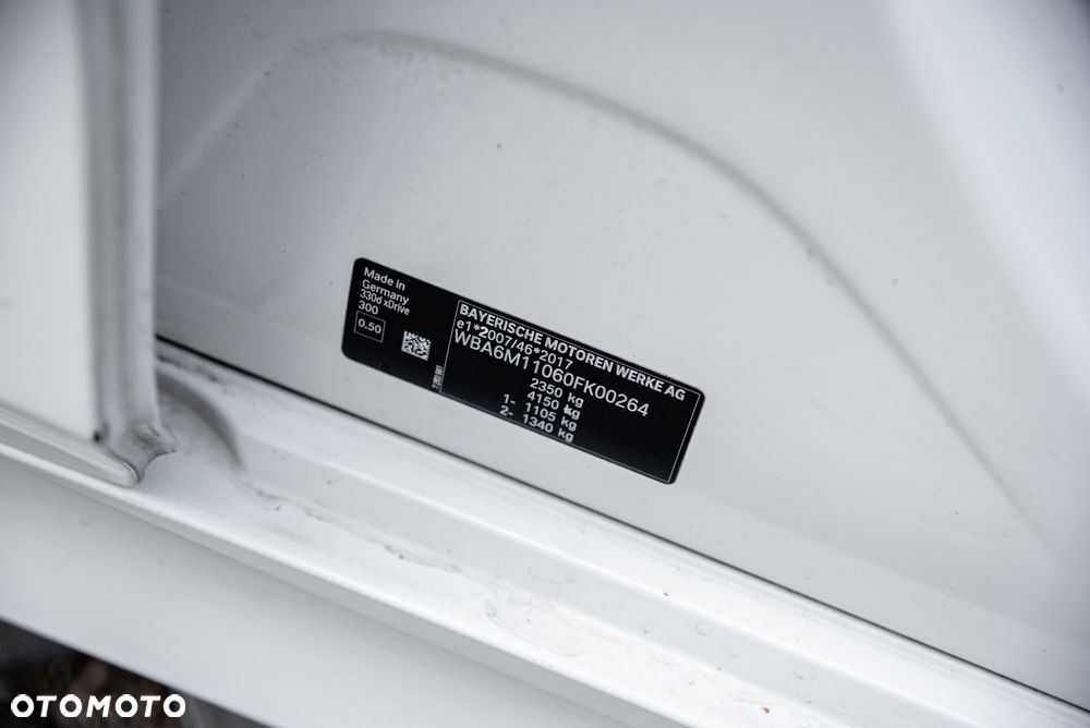BMW Seria 3 330d xDrive M Sport - 26
