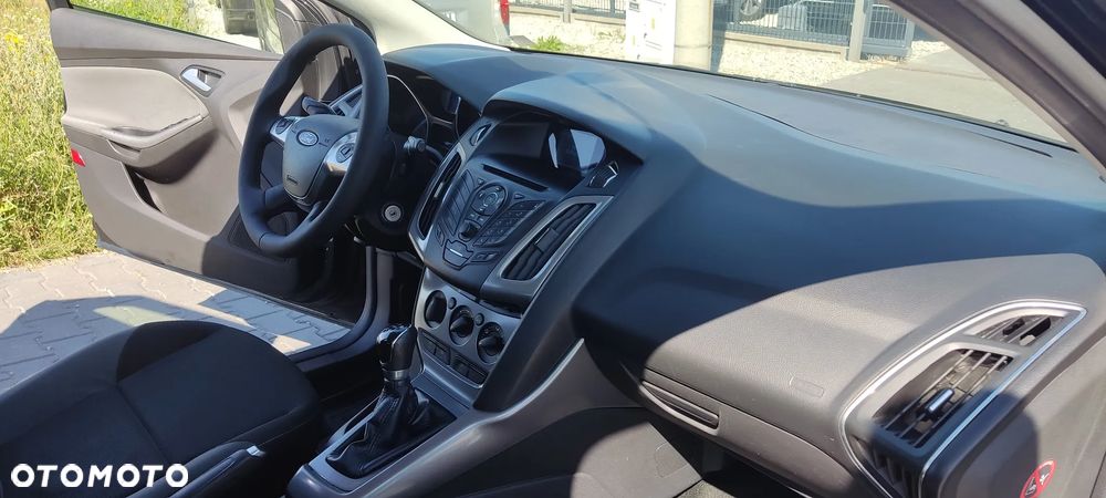 Ford Focus 1.0 EcoBoost Start-Stopp-System Ambiente - 11