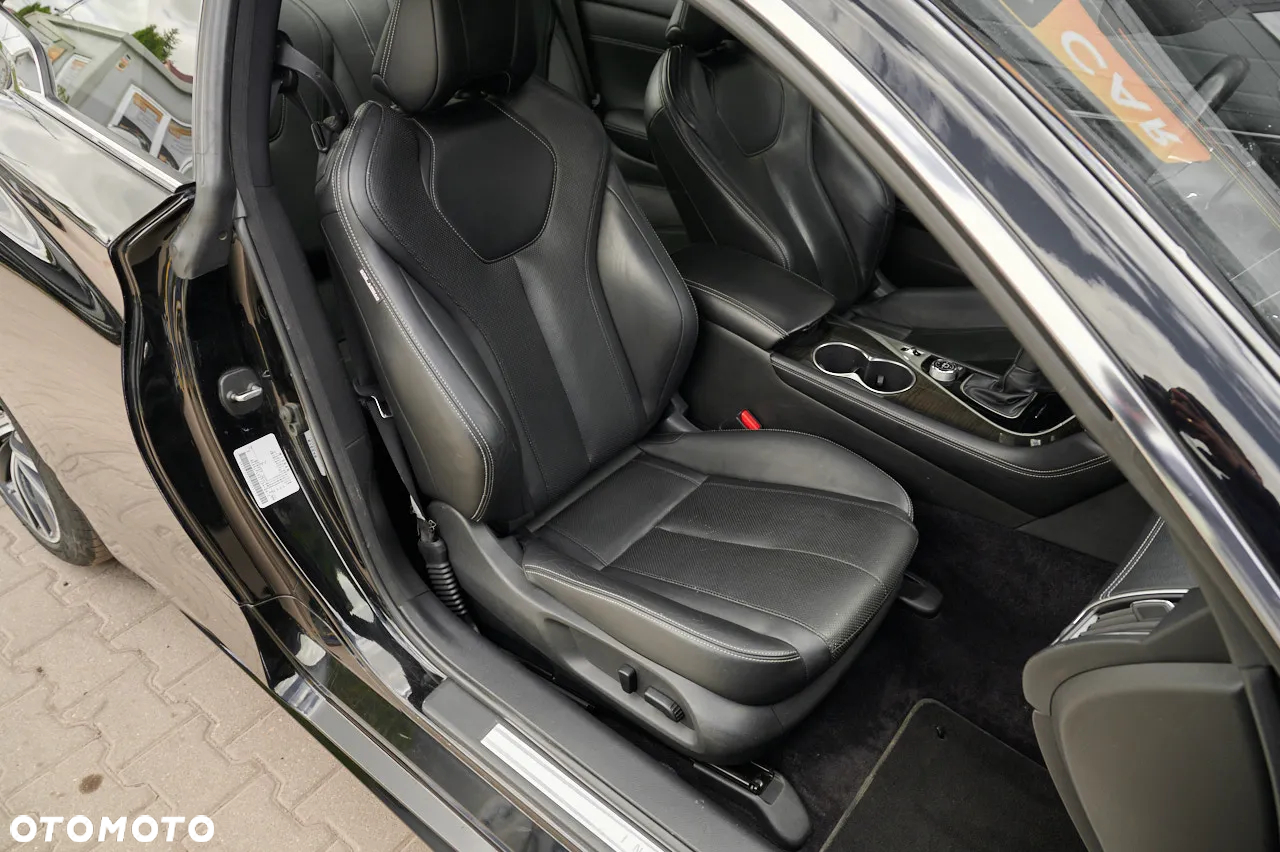 Infiniti Q60 Q60S 2.0t Coupe Sport - 11