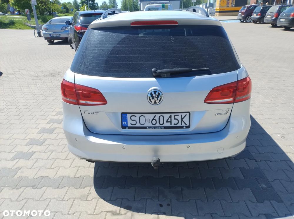Volkswagen Passat 1.6 TDI Trendline - 6