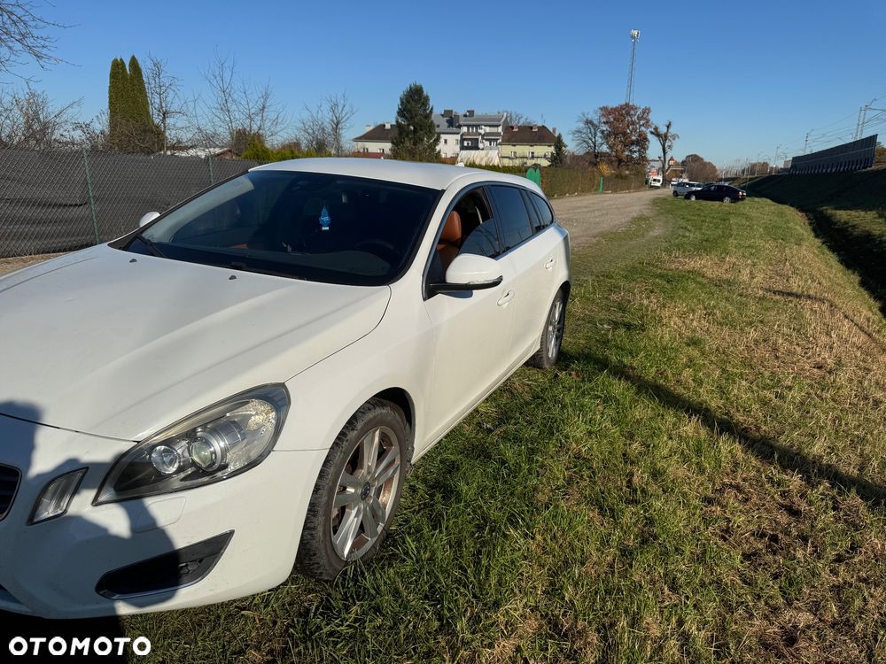 Volvo V60 - 10