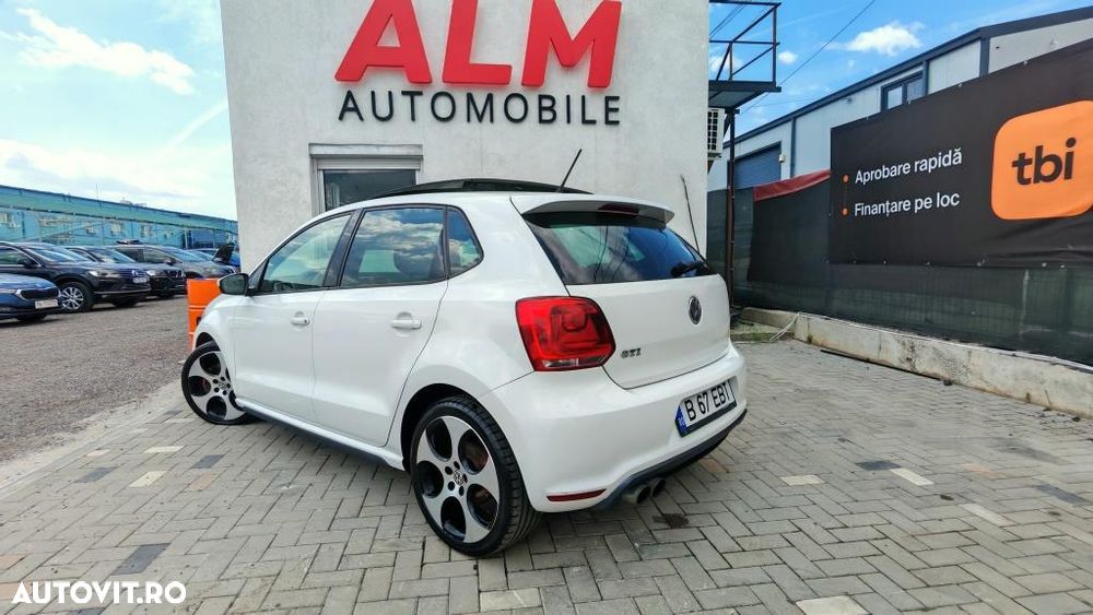 Volkswagen Polo 1.4 DSG GTI - 9