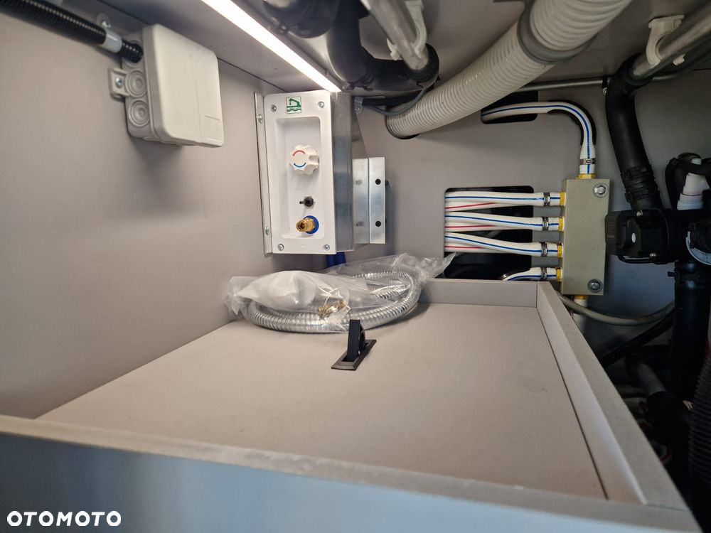 Morelo PALACE 85L - IVECO 70C21 - 24