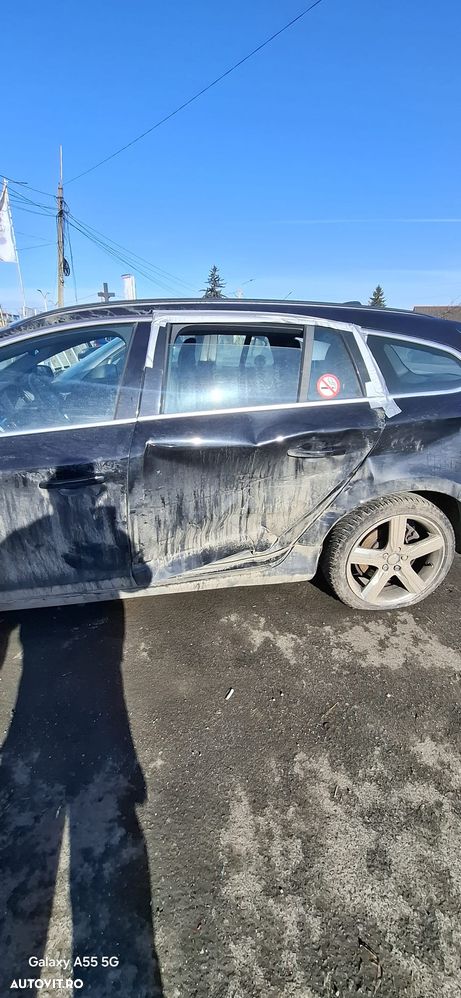Dezmembrez Volvo V60 D2 - 18