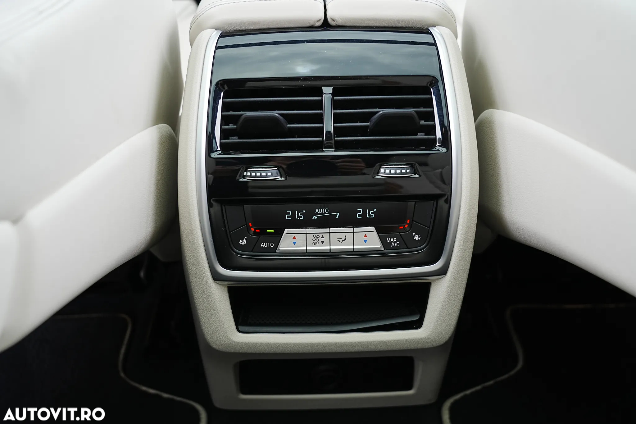 BMW X5 M M50i - 20