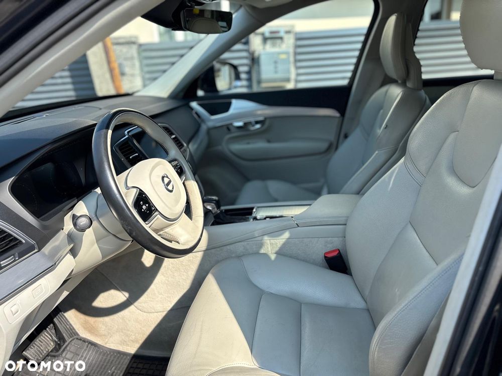 Volvo XC 90 T6 AWD Momentum 7os - 16
