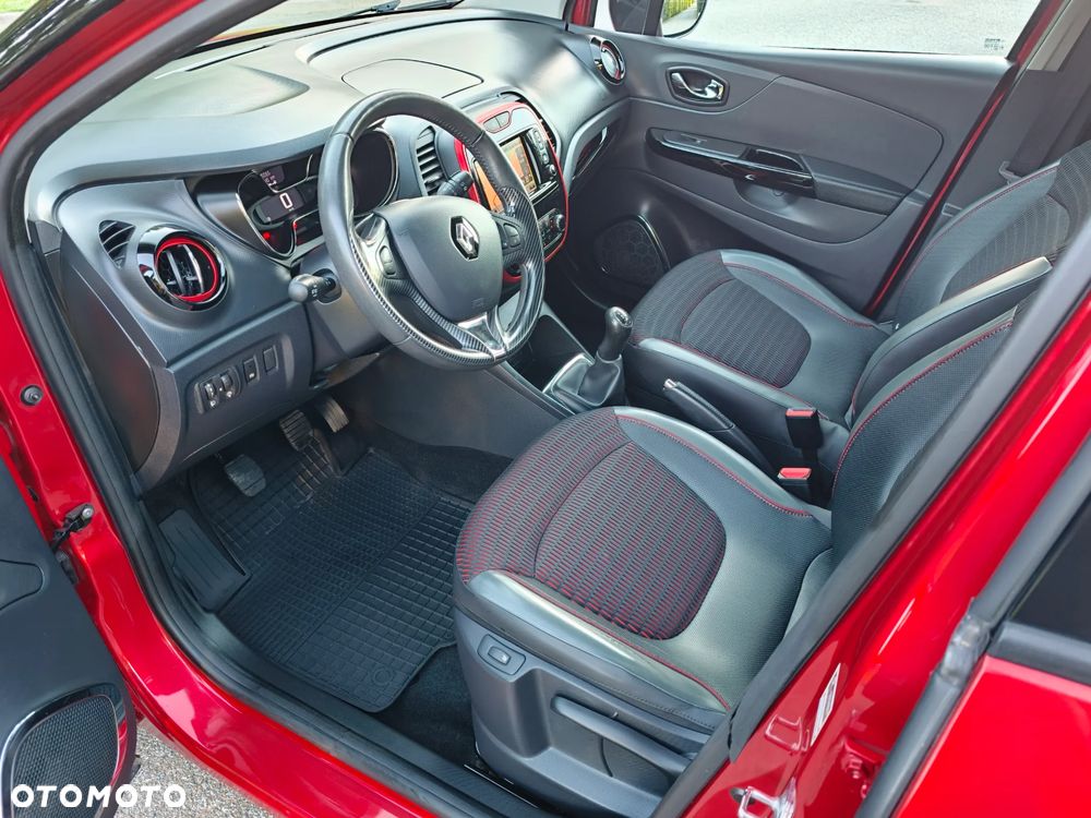 Renault Captur 0.9 Energy TCe Helly Hansen - 22