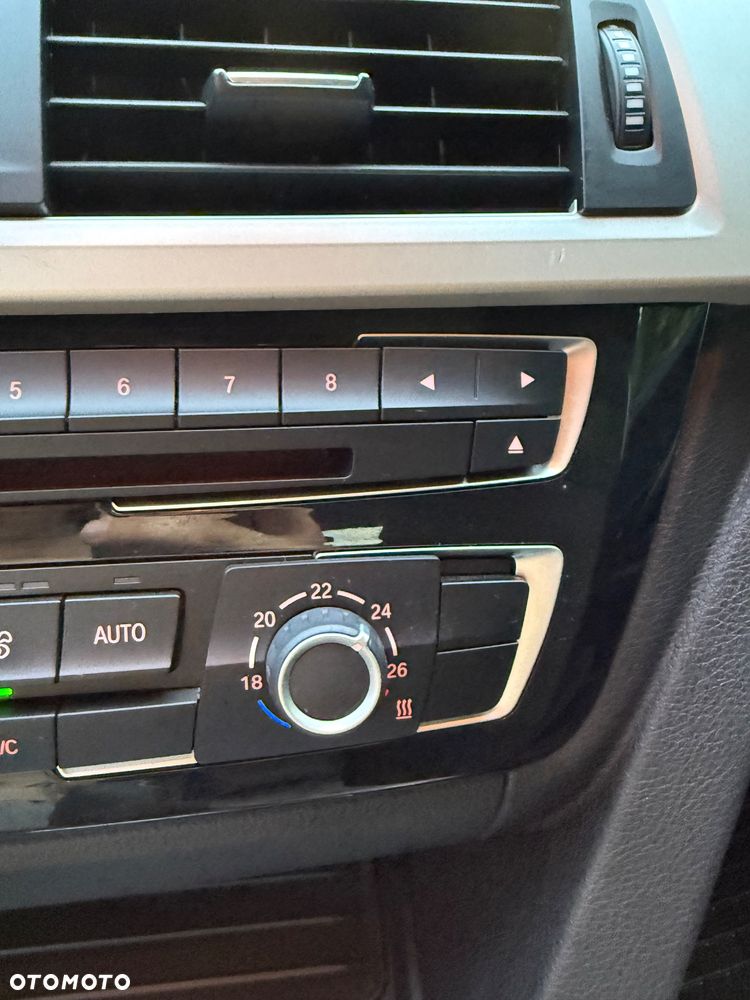 BMW Seria 3 - 27