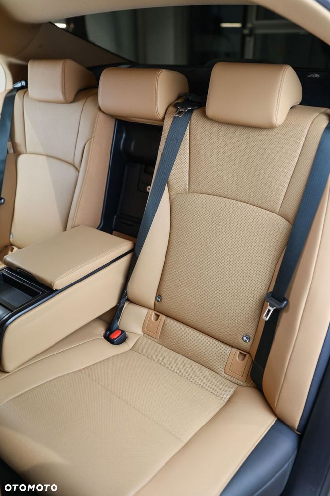 Lexus ES 300h Business Edition - 12