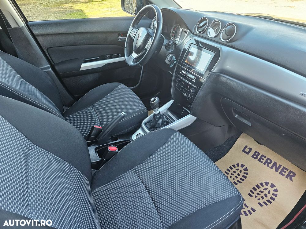 Suzuki Vitara 1.6 DDIS (4x4) Allgrip Comfort+ - 22