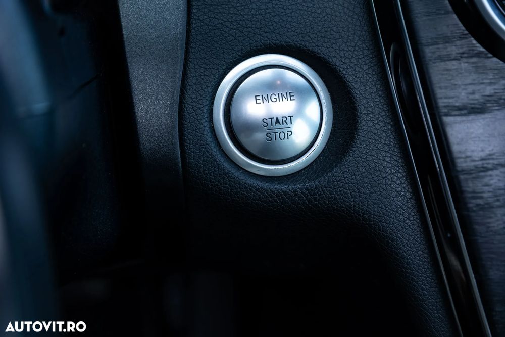 Mercedes-Benz C 300 Aut. - 23