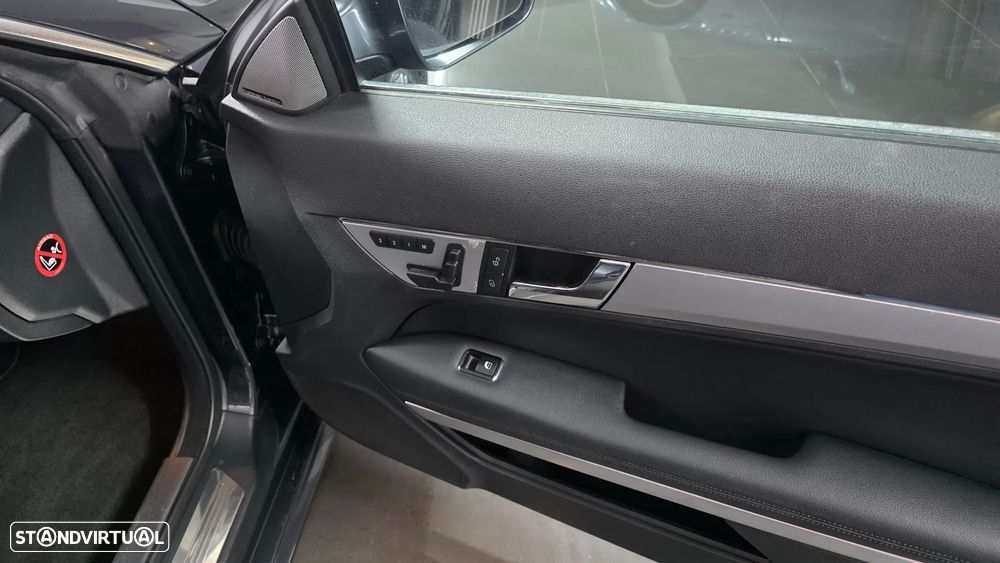 Mercedes-Benz E 350 CDi Avantgarde BlueEfficiency - 26