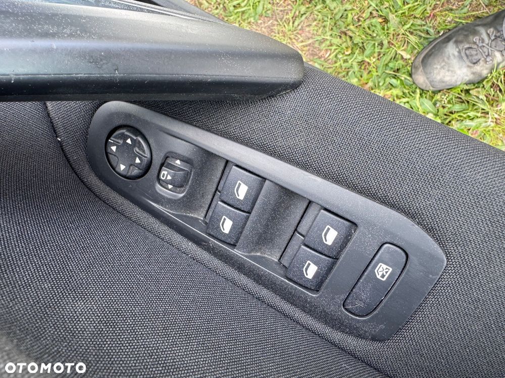 Peugeot 308 PureTech 130 EAT6 Stop & Start Allure - 19