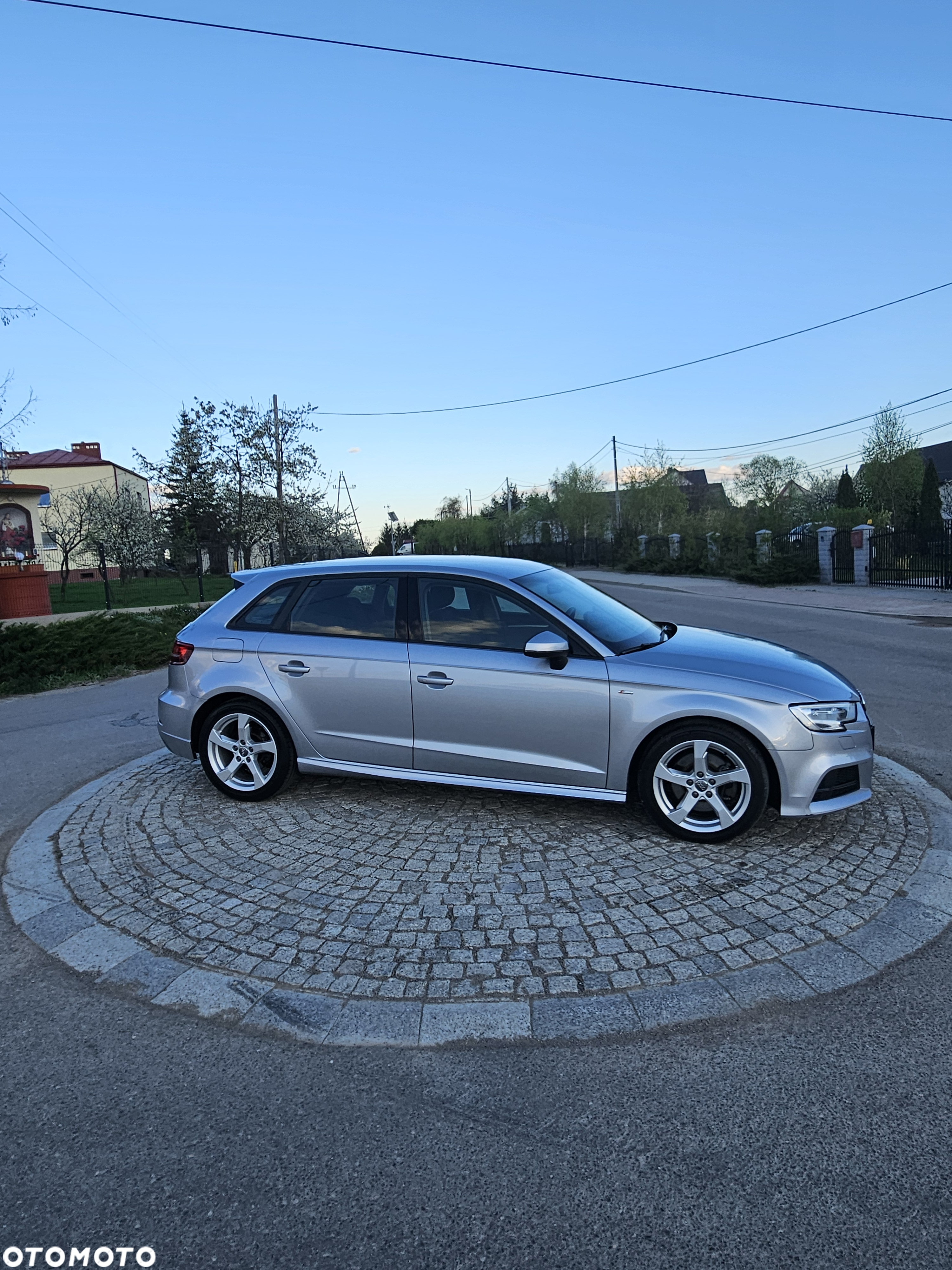 Audi A3 2.0 TDI Sportback (clean diesel) quattro S tronic S line Sportpaket - 4