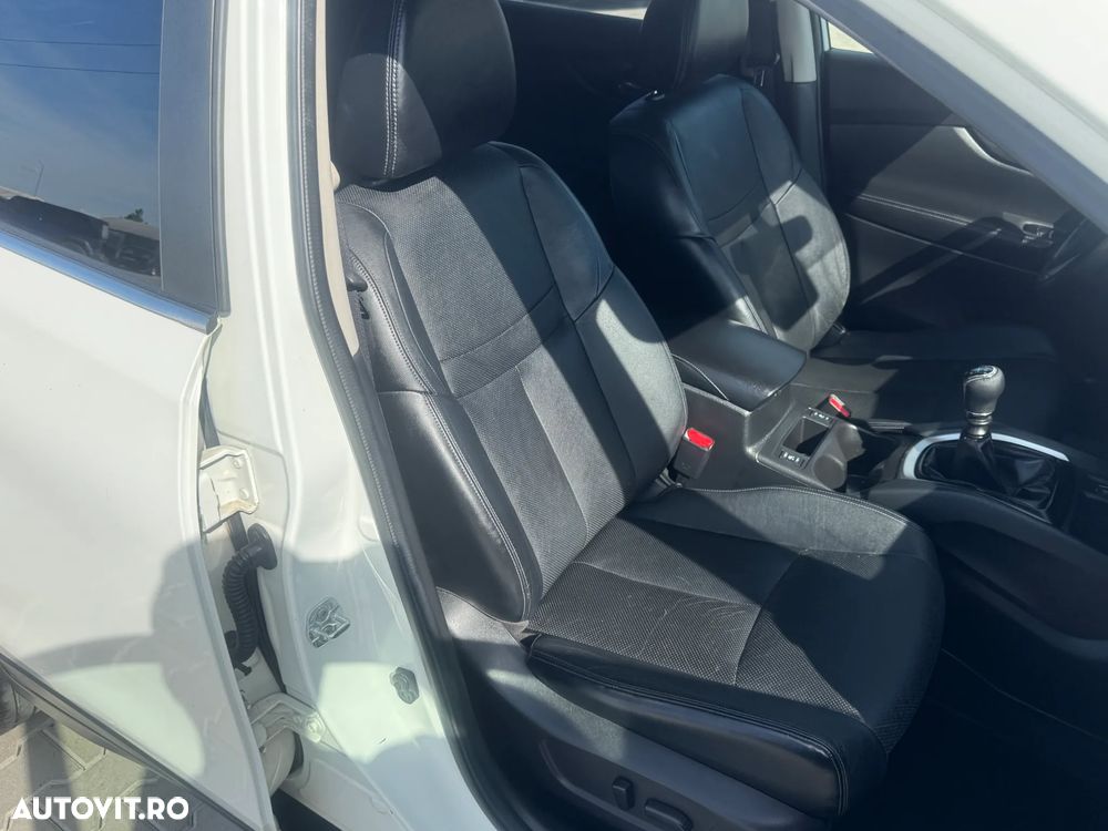 Nissan X-Trail 1.6 dCi Tekna - 24