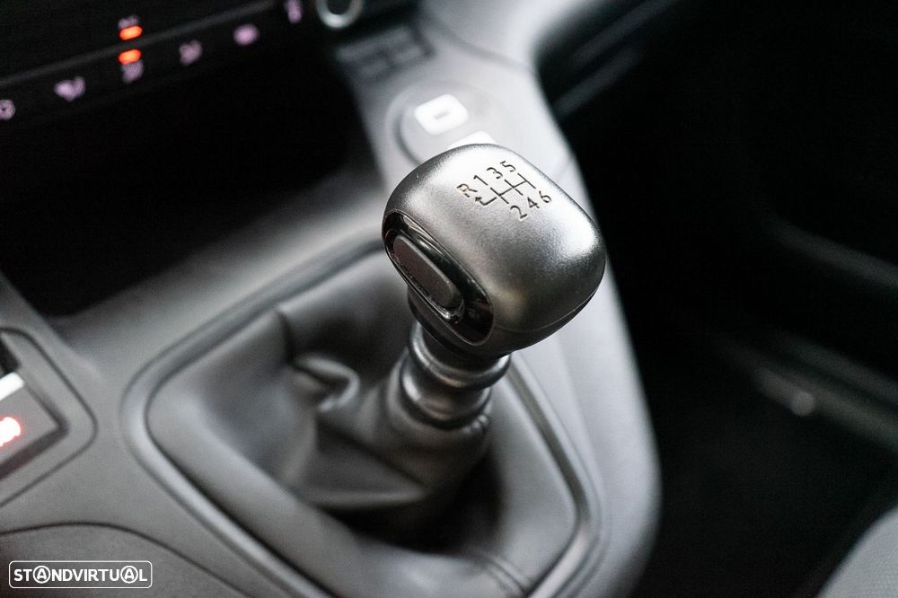 Peugeot Partner Outro - 22
