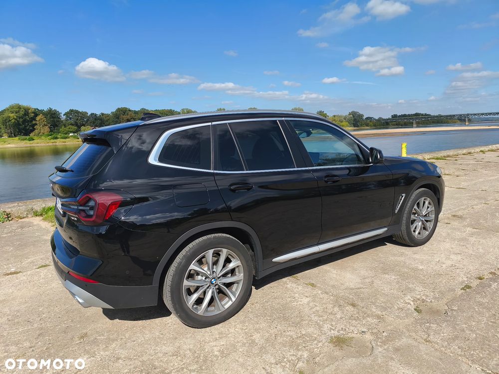 BMW X3 sDrive18d MHEV Business Edition - 21