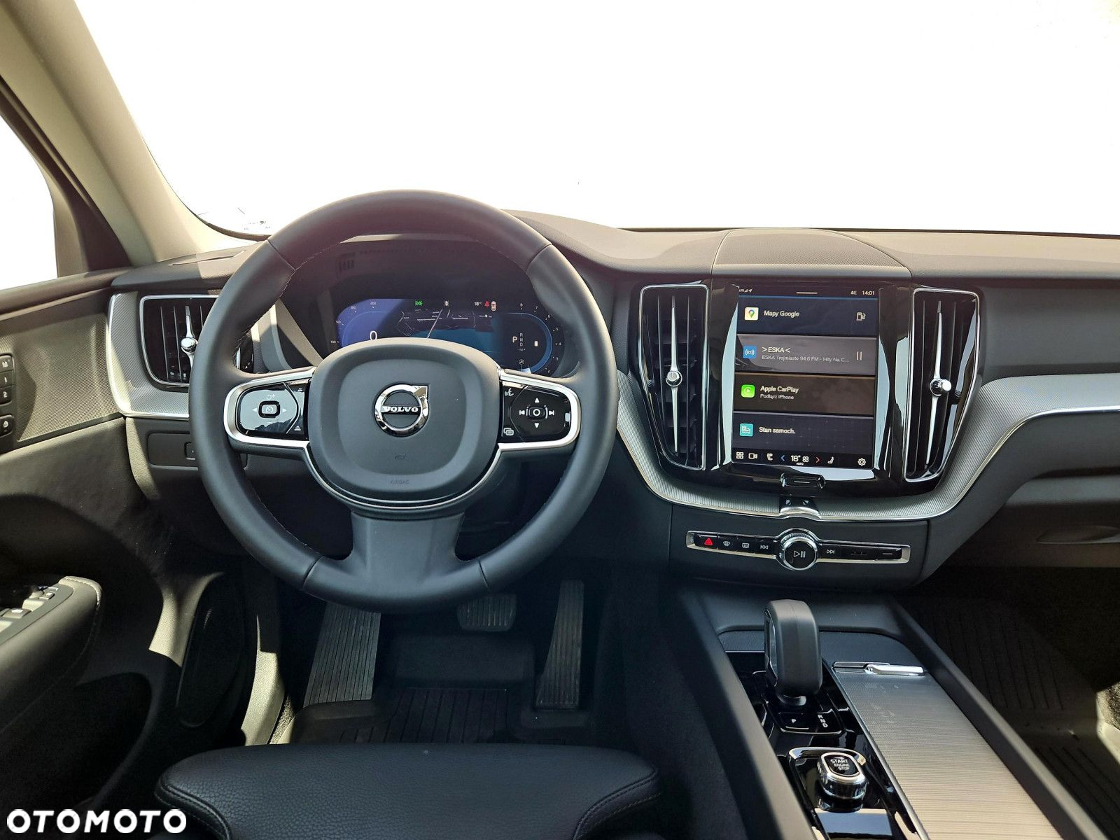 Volvo XC 60 B5 B AWD Plus Dark - 17