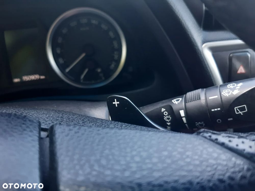 Toyota Auris 1.6 Valvematic Multidrive S Edition - 16