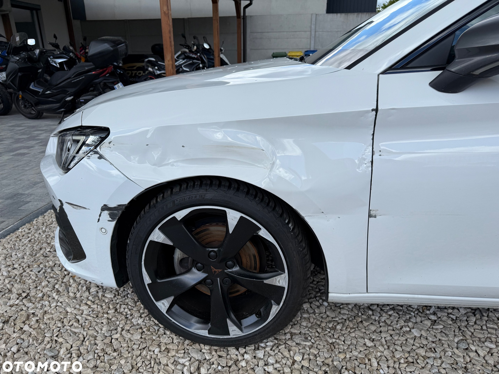 Cupra Leon 1.5 eTSI mHEV DSG - 30