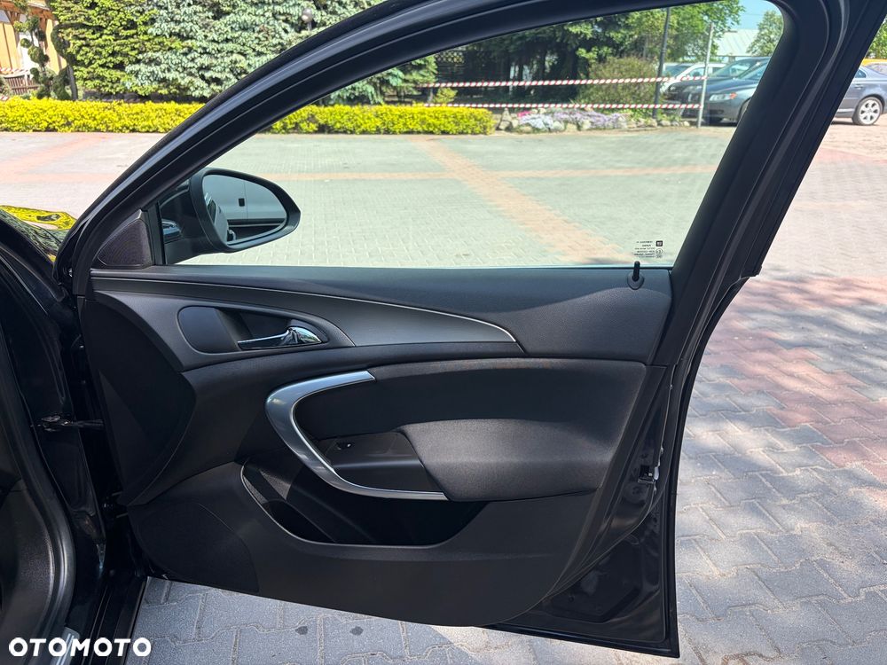 Opel Insignia 1.6 Turbo Edition - 31