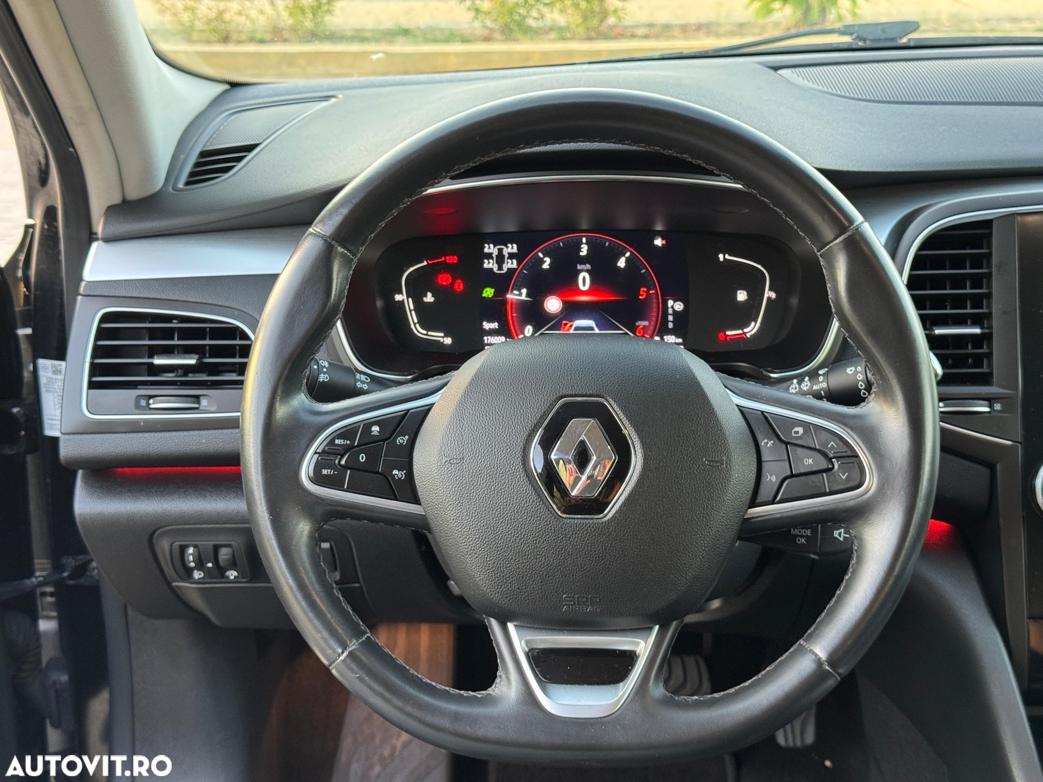 Renault Talisman Grandtour BLUE dCi 160 EDC BUSINESS EDITION - 28