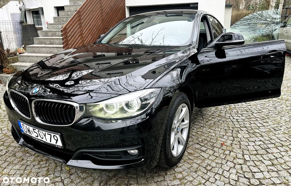 BMW Seria 3 318d - 5