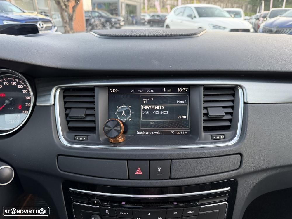 Peugeot 508 RXH 2.0 HDi Hybrid4 2-Tronic 104g - 25