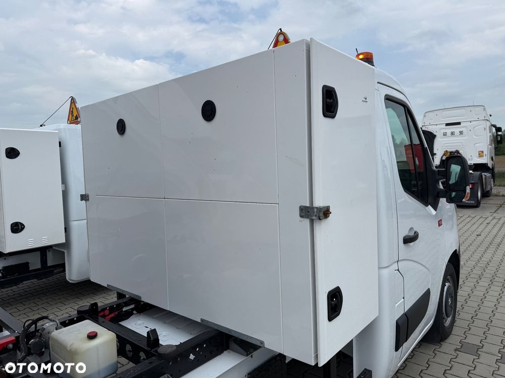 Renault MASTER 145 / WYWROTKA / NOWY MODEL / KLIMA / KUFER / Z FRANCJI / STAN BDB / / / - 34