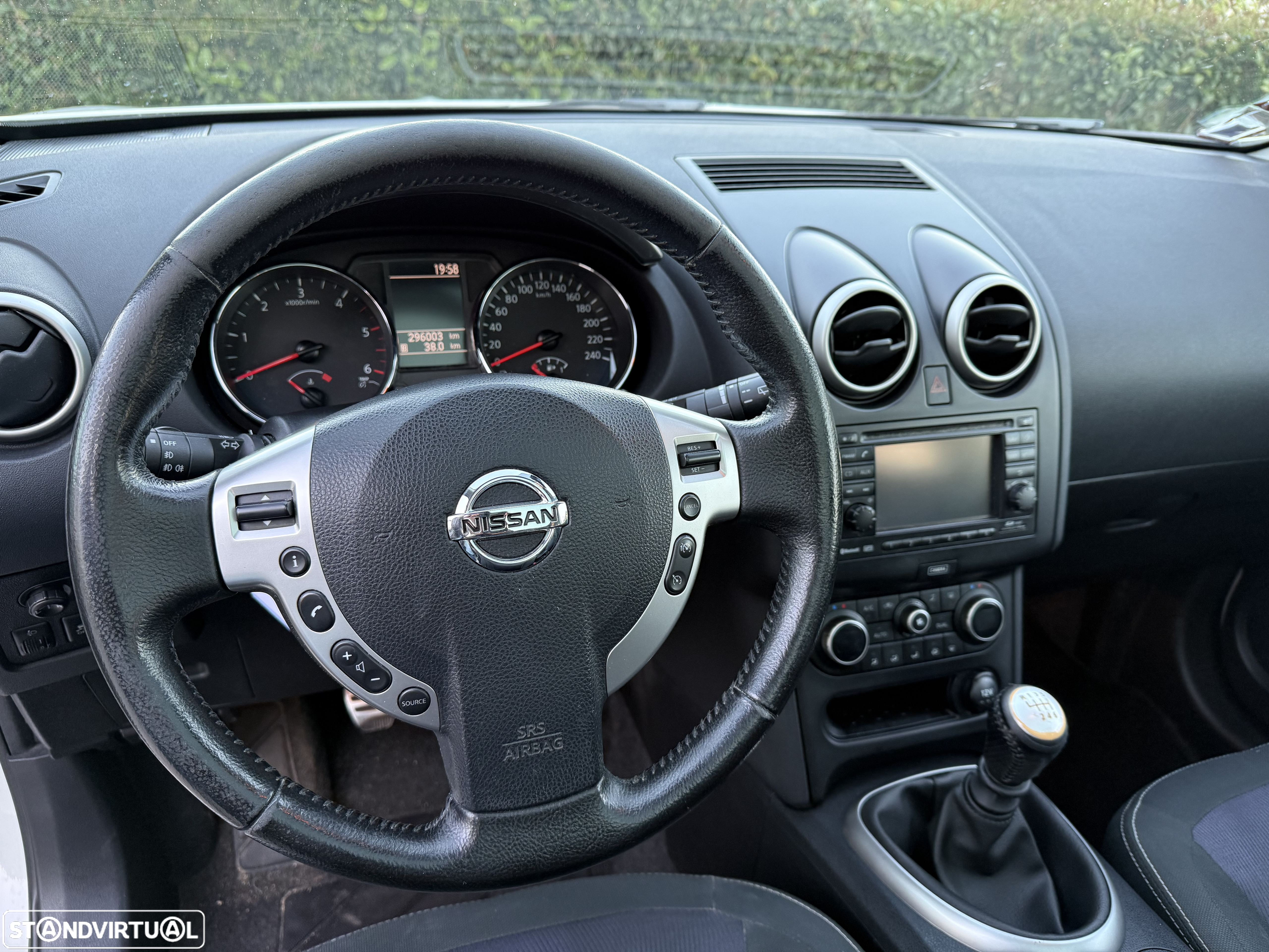 Nissan Qashqai 1.6 dCi Tekna Premium 18 360 S&S - 17