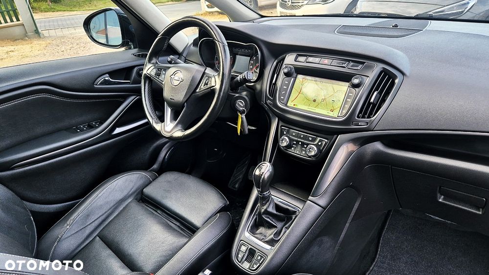 Opel Zafira 1.4 T Cosmo - 33