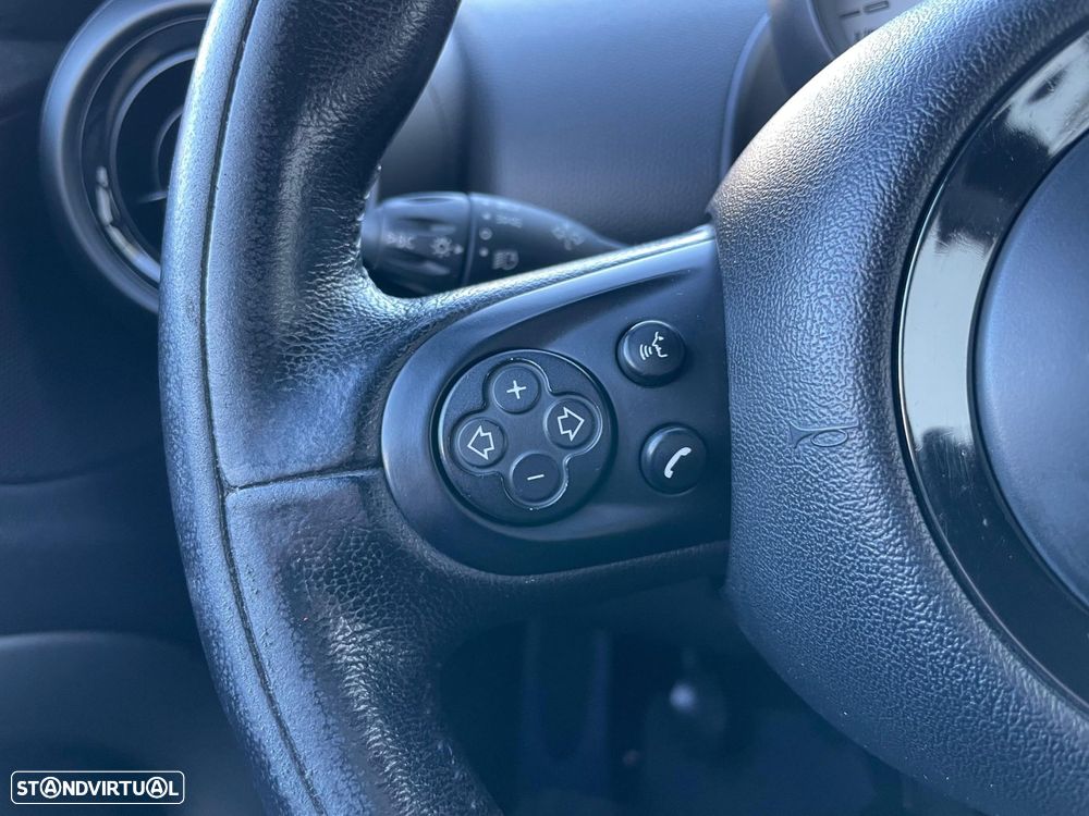 MINI Countryman Cooper D - 17