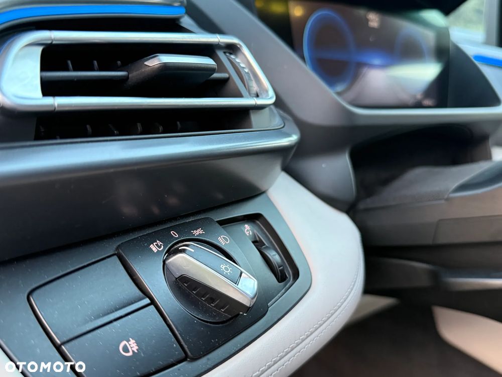 BMW i8 - 18