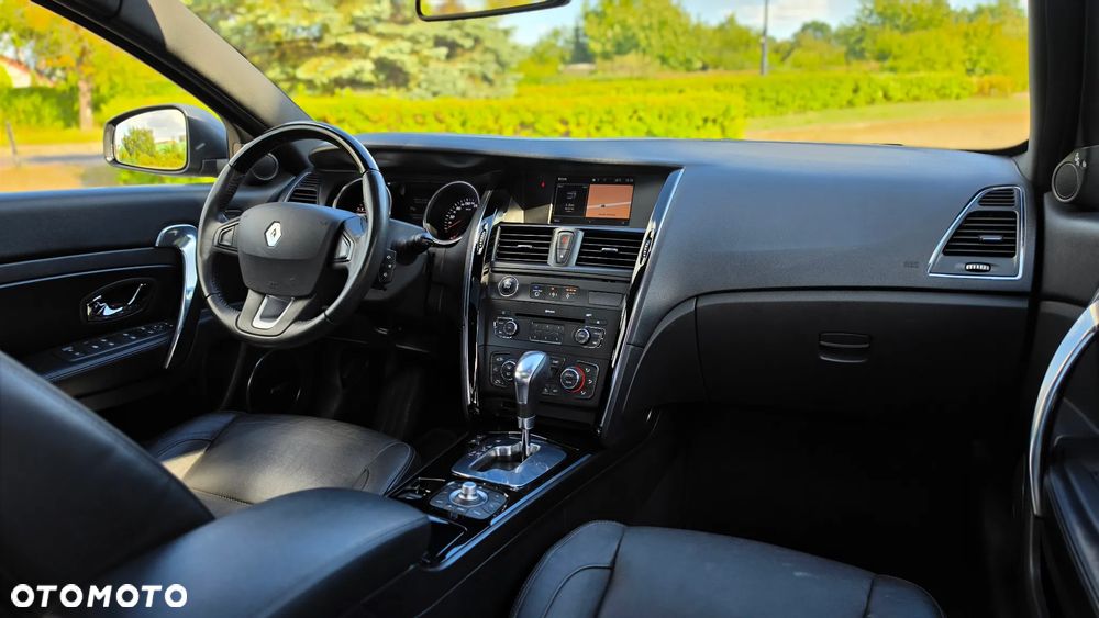 Renault Latitude 2.0 dCi Initiale - 19