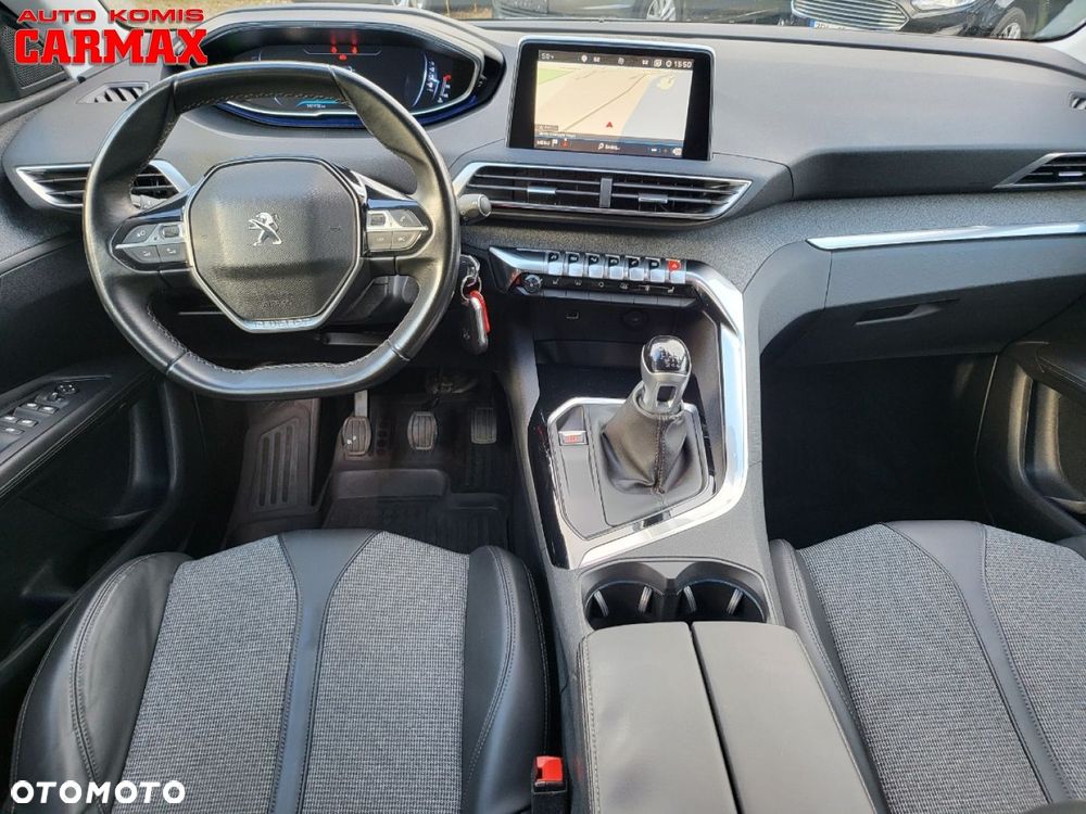 Peugeot 3008 1.6 BlueHDi Allure S&S - 28