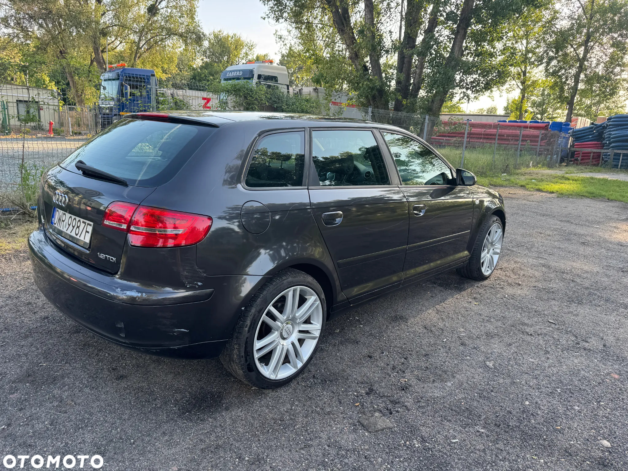 Audi A3 1.9 TDI Attraction - 4