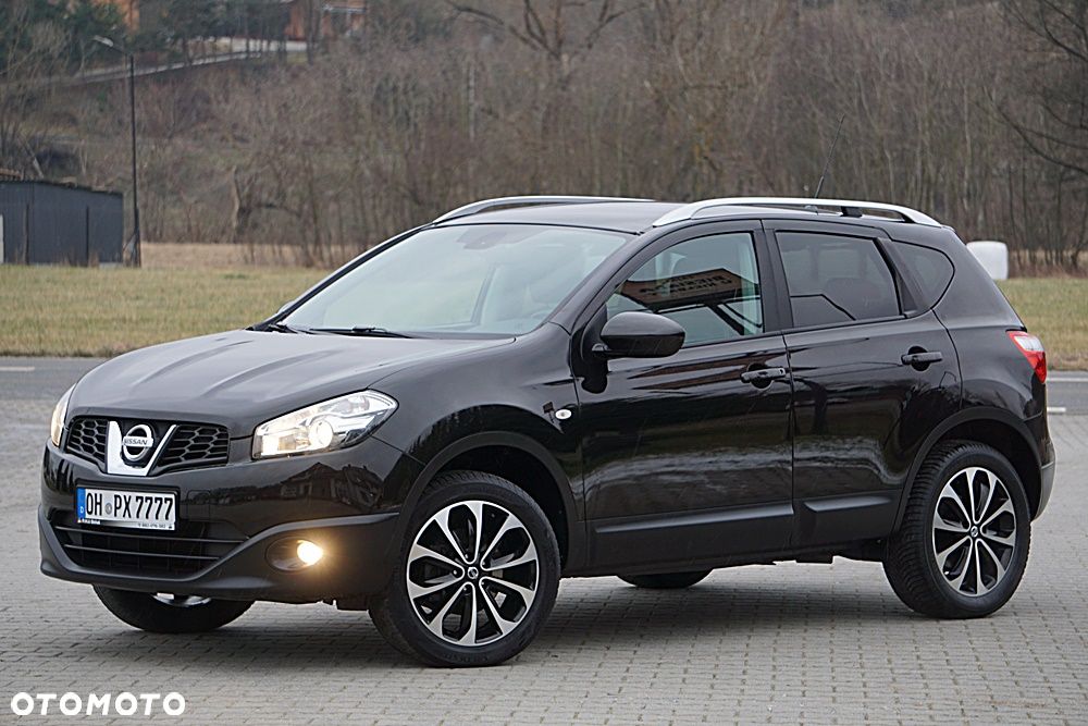 Nissan Qashqai - 2