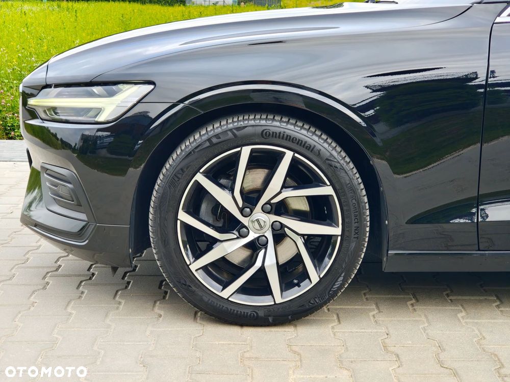 Volvo S60 T4 Momentum Pro - 7