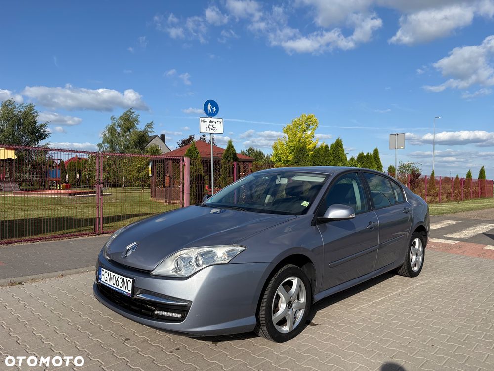 Renault Laguna - 1