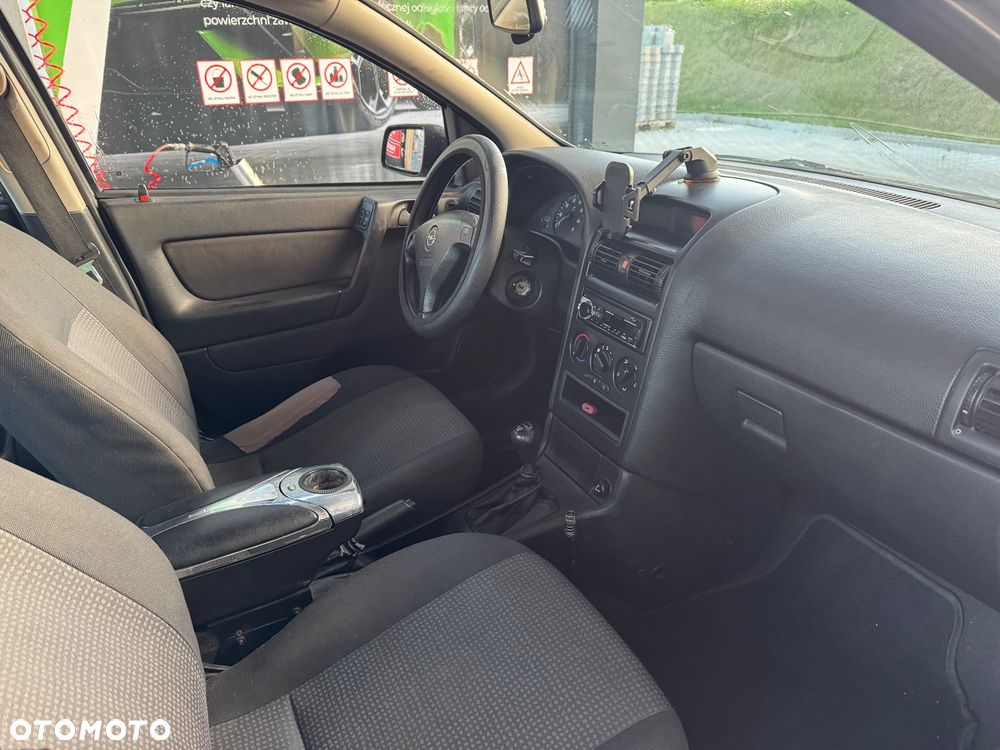 Opel Astra 1.4 Start - 10