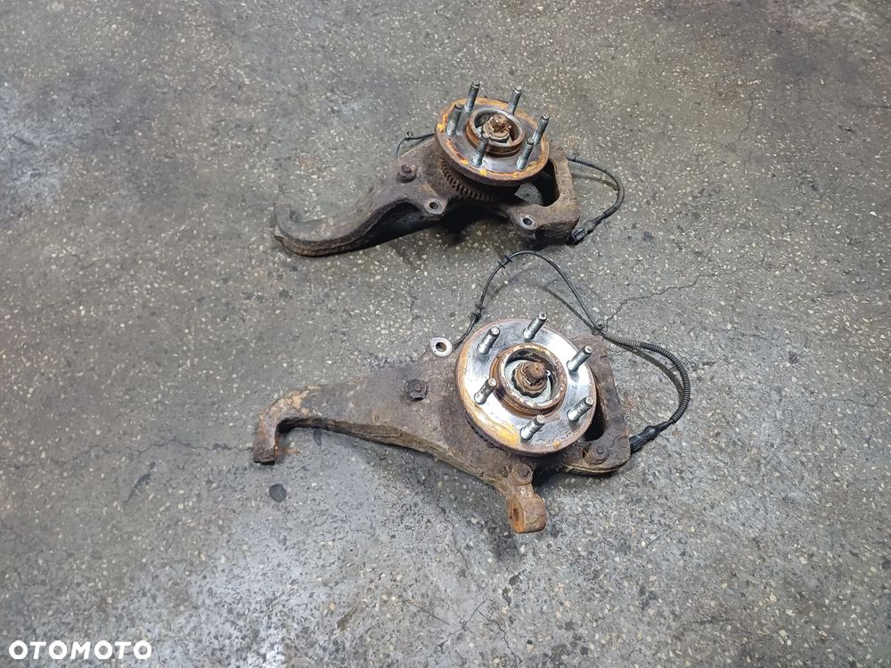 Piasta zwrotnica prawy lewy przod FORD F150 XL 4.2 V6 03-08R 2WD - 5
