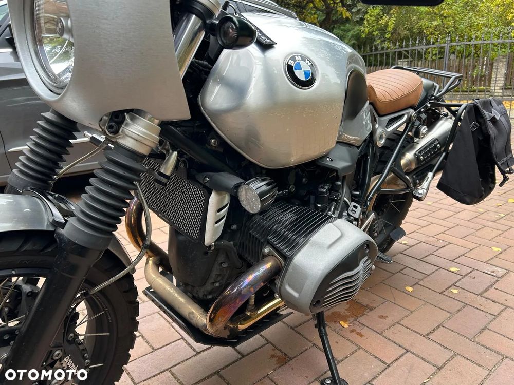 BMW R - 18