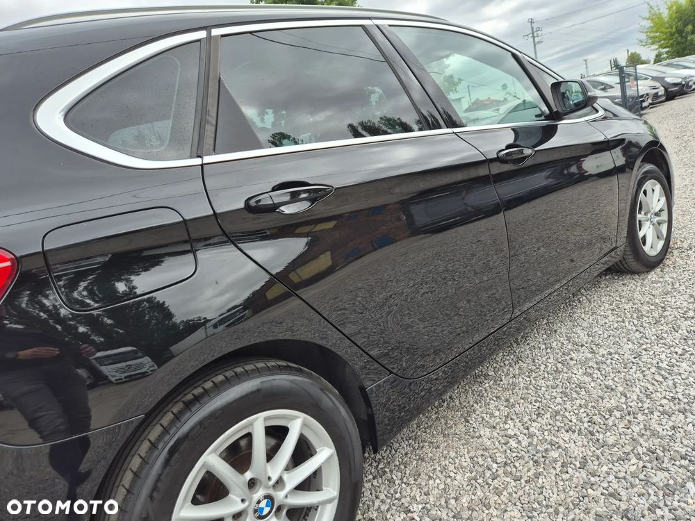 BMW Seria 2 216d Sport Line - 21