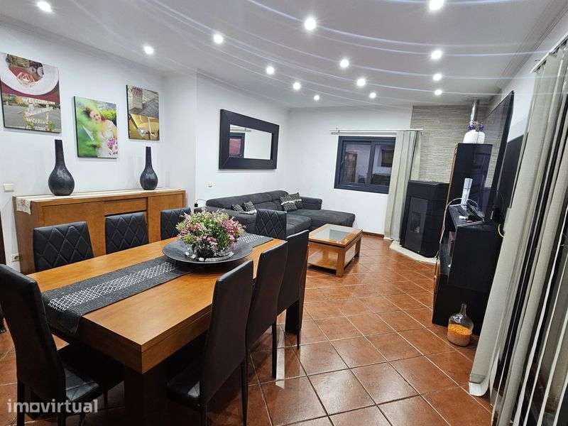 Moradia T4 com 1.073 m² de terreno | Pinheiro, Guimarães - Grande imagem: 5/11