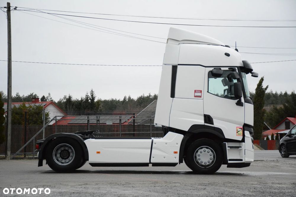 Renault T 460 / 2022r / Retarder / 2 baki / 2 łóżka / Lodówka / Mały przebieg - 8